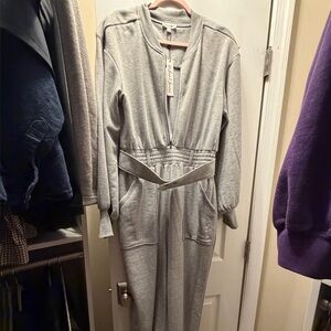 For Love And Lemons Heather Gray Zip-Up Top- BRAND NEW!